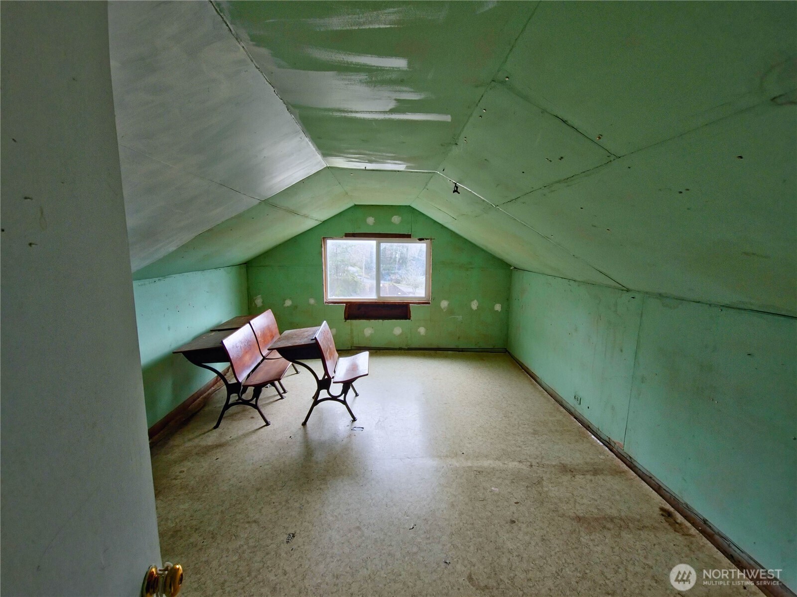 900 Rayonier Avenue Property Photo 13