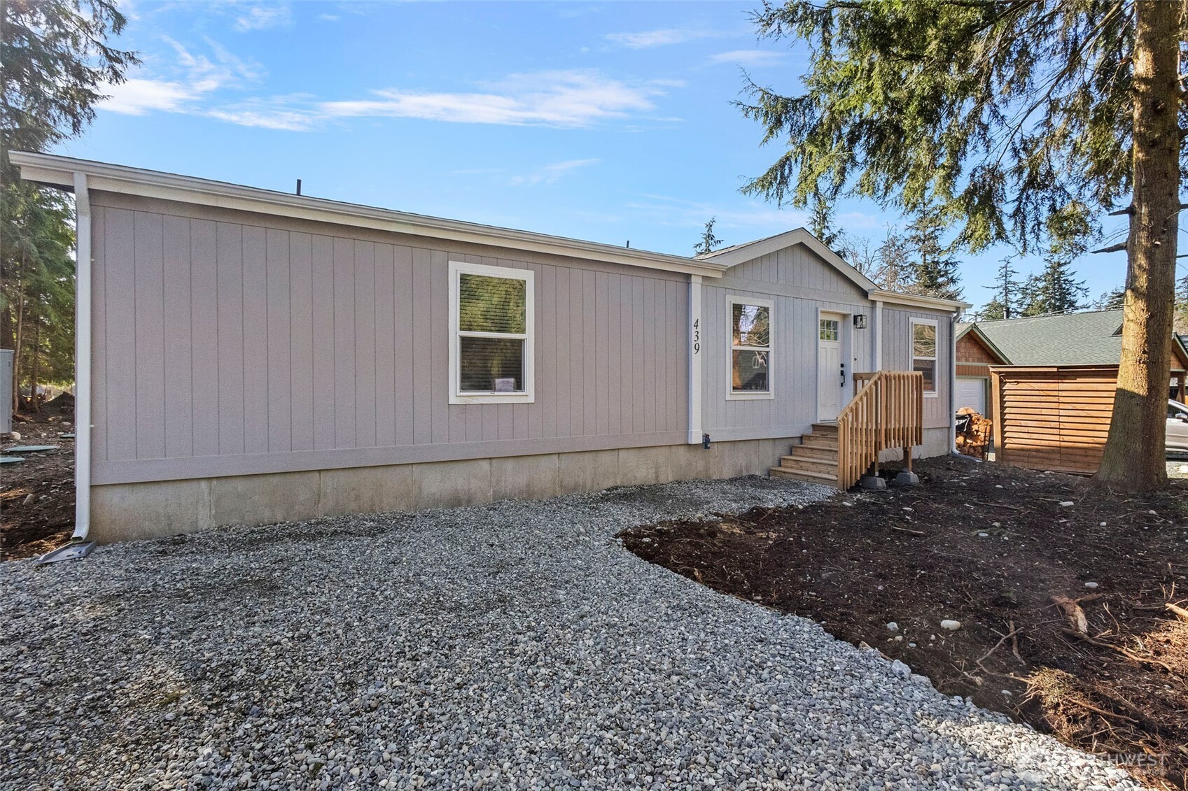 439 Sycamore Road Property Photo 1