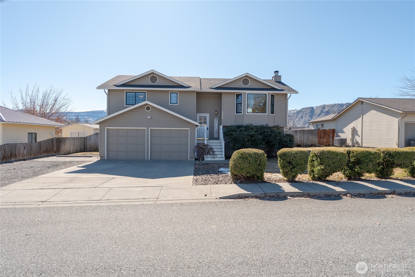 1324 3rd Street Property Photo