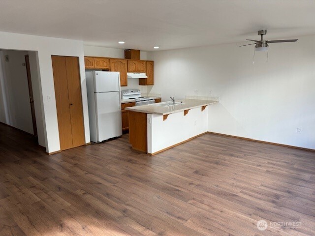 1608 1610 E 34th Street B Property Photo 16