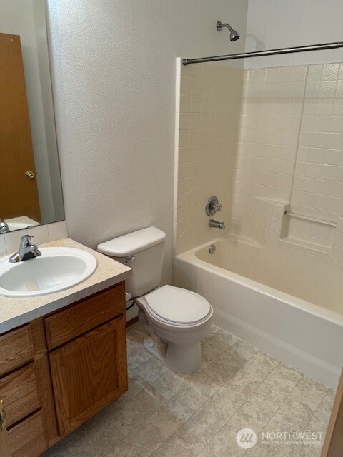 1608 1610 E 34th Street B Property Photo 20