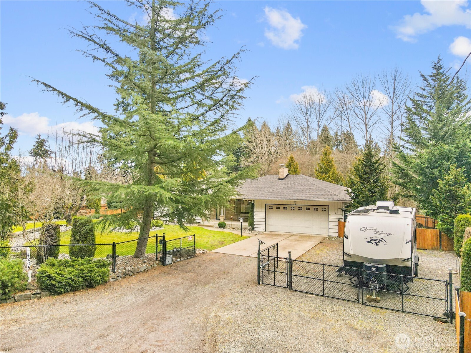 4205 7th Street Property Photo