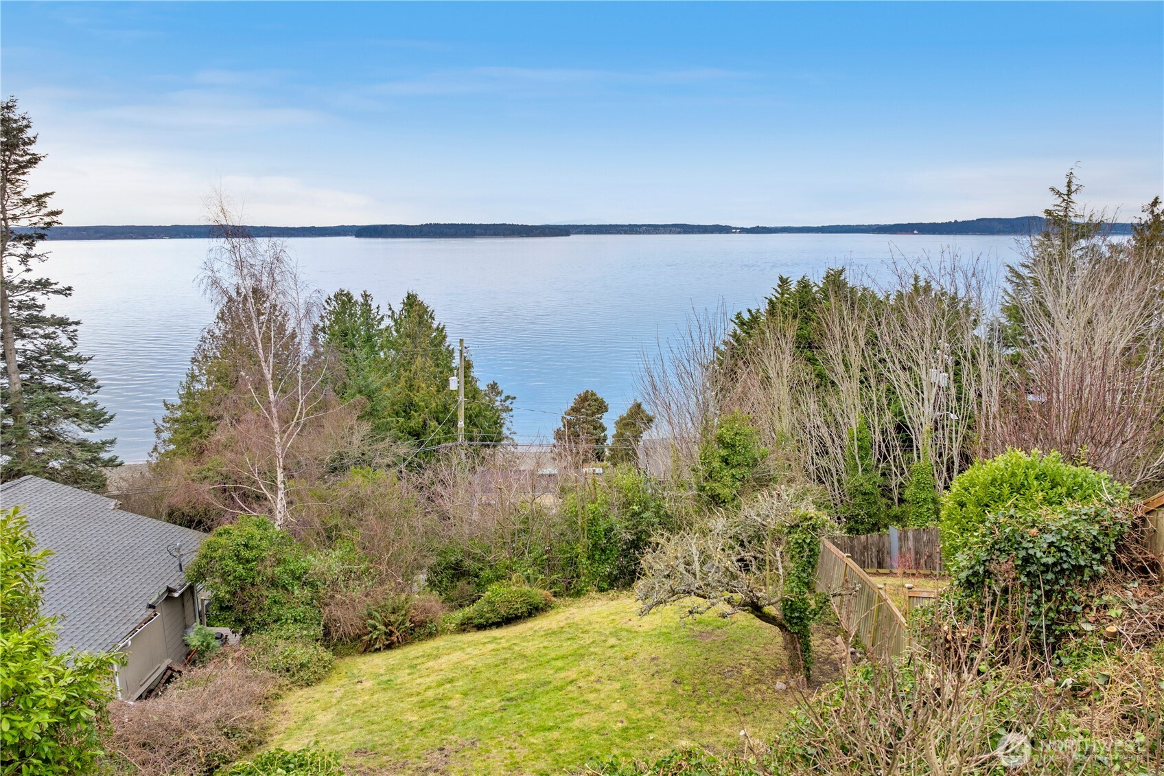 6310 Beach Drive Property Photo