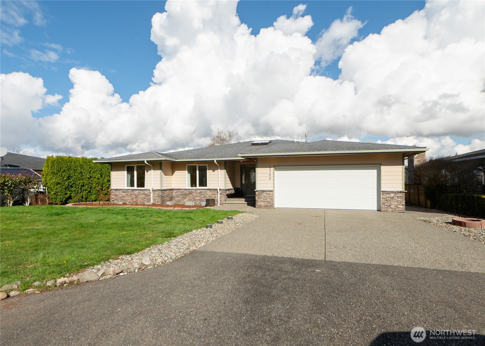 2702 W 99th Street Property Photo