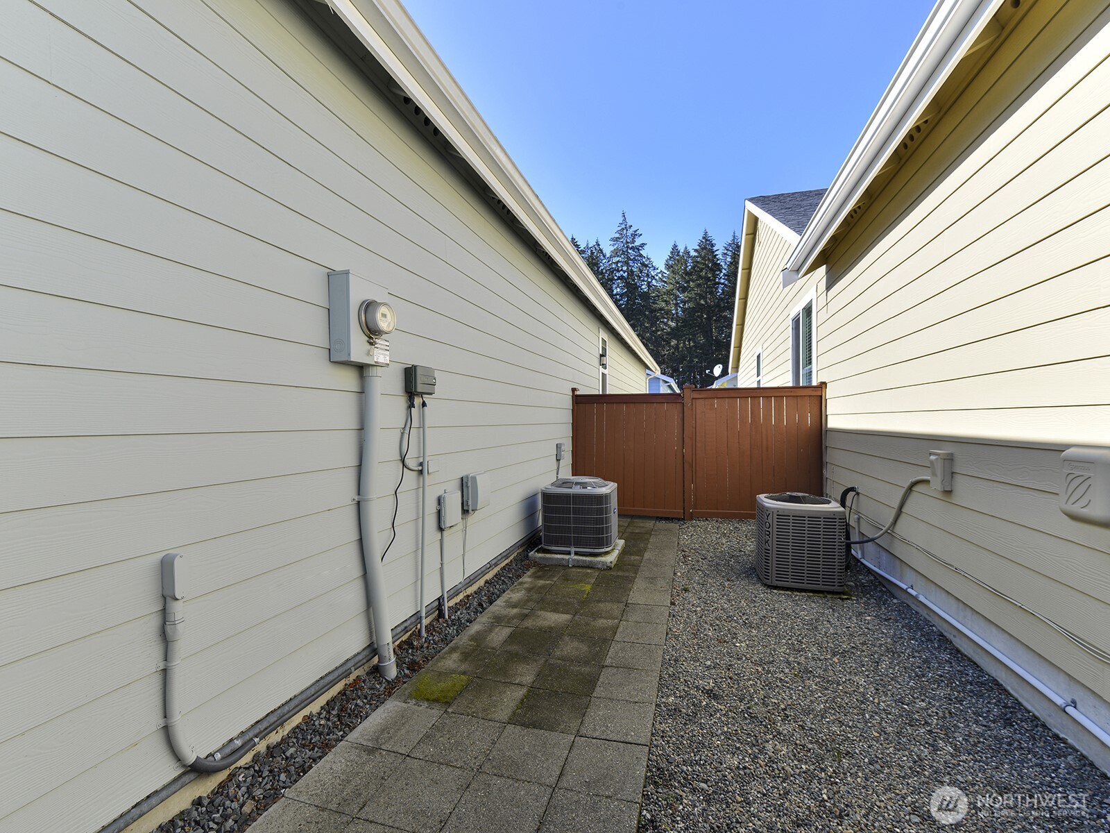14414 21st Avenue Property Photo 25
