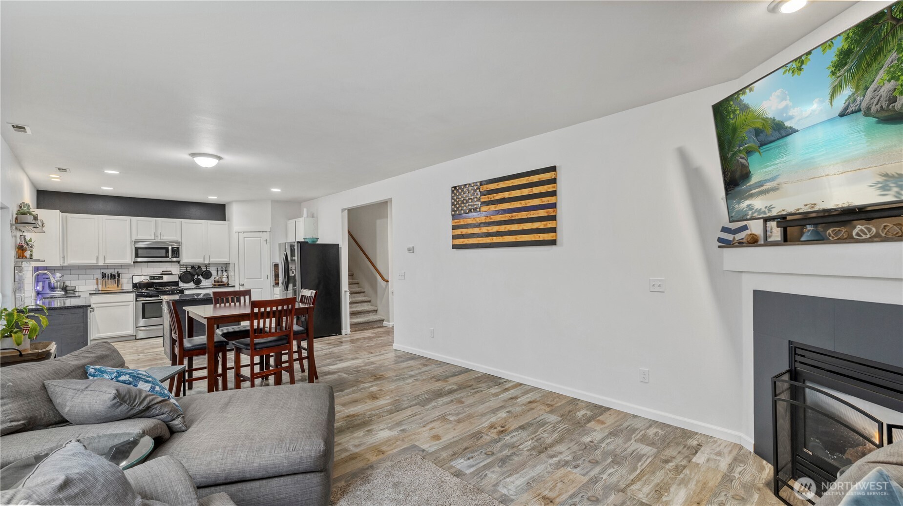 19581 141st Place Property Photo 9