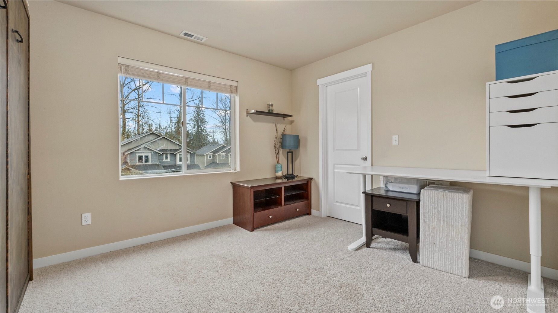 19581 141st Place Property Photo 18