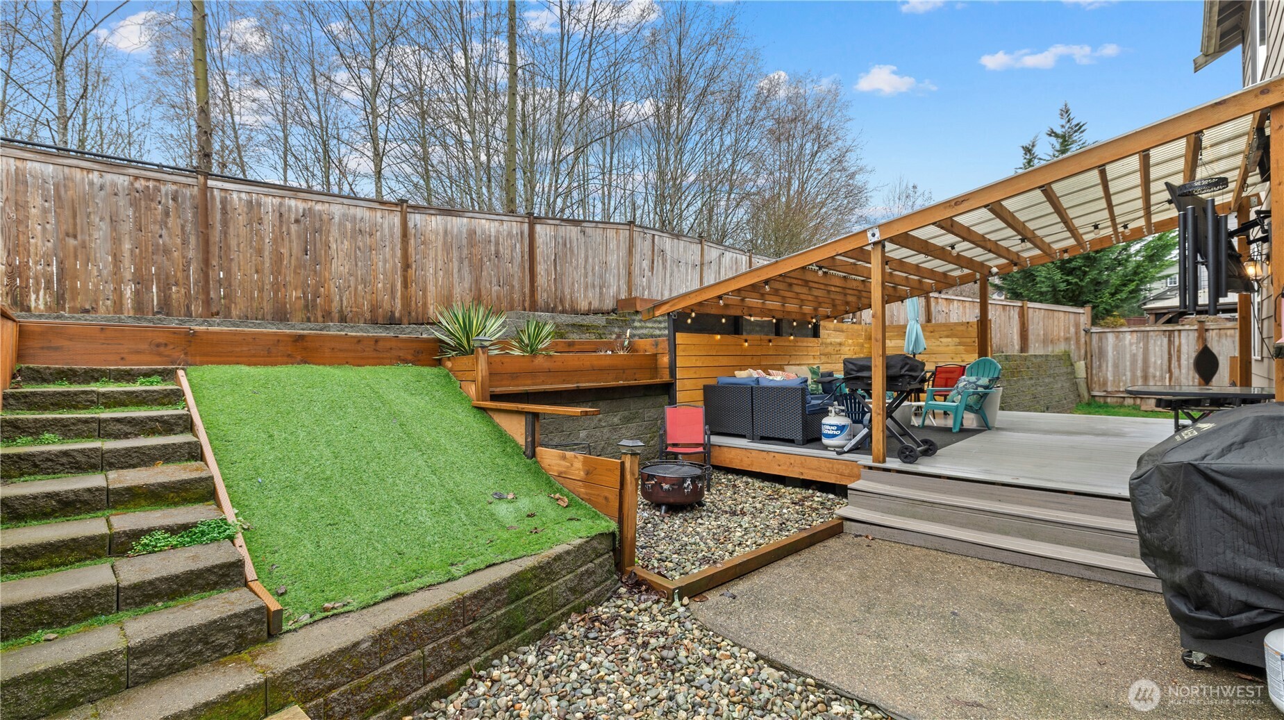 19581 141st Place Property Photo 24