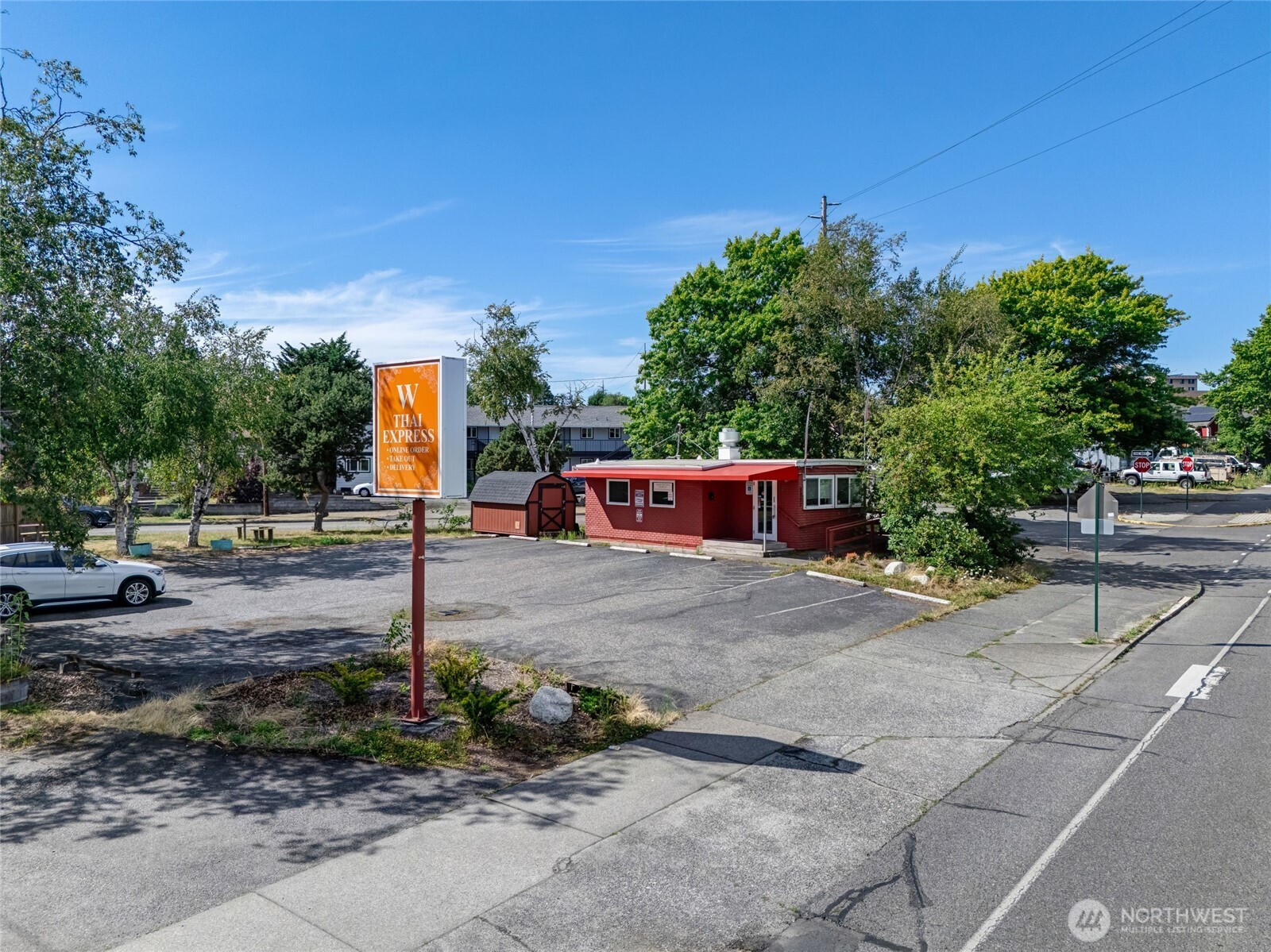 2201 Cornwall Avenue Property Photo 3