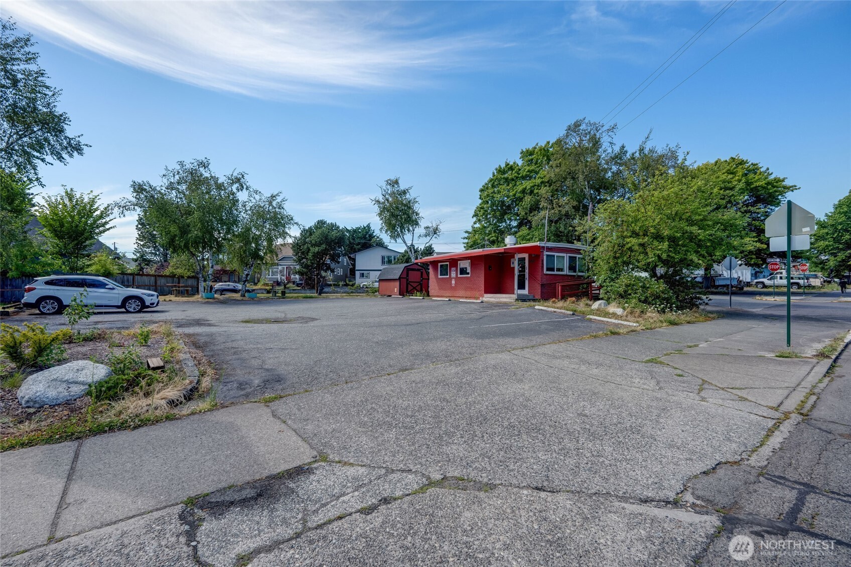 2201 Cornwall Avenue Property Photo 4