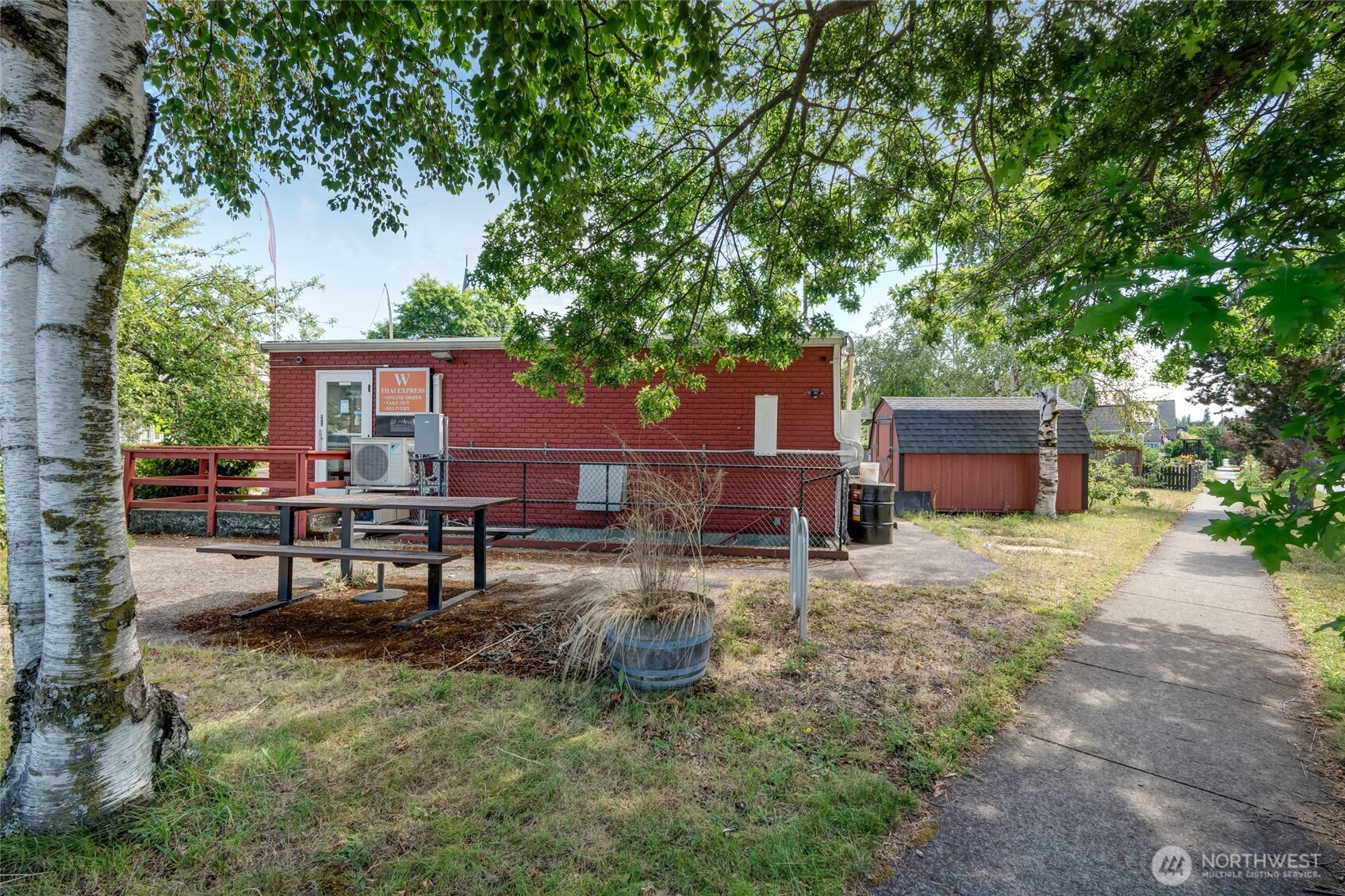 2201 Cornwall Avenue Property Photo 10
