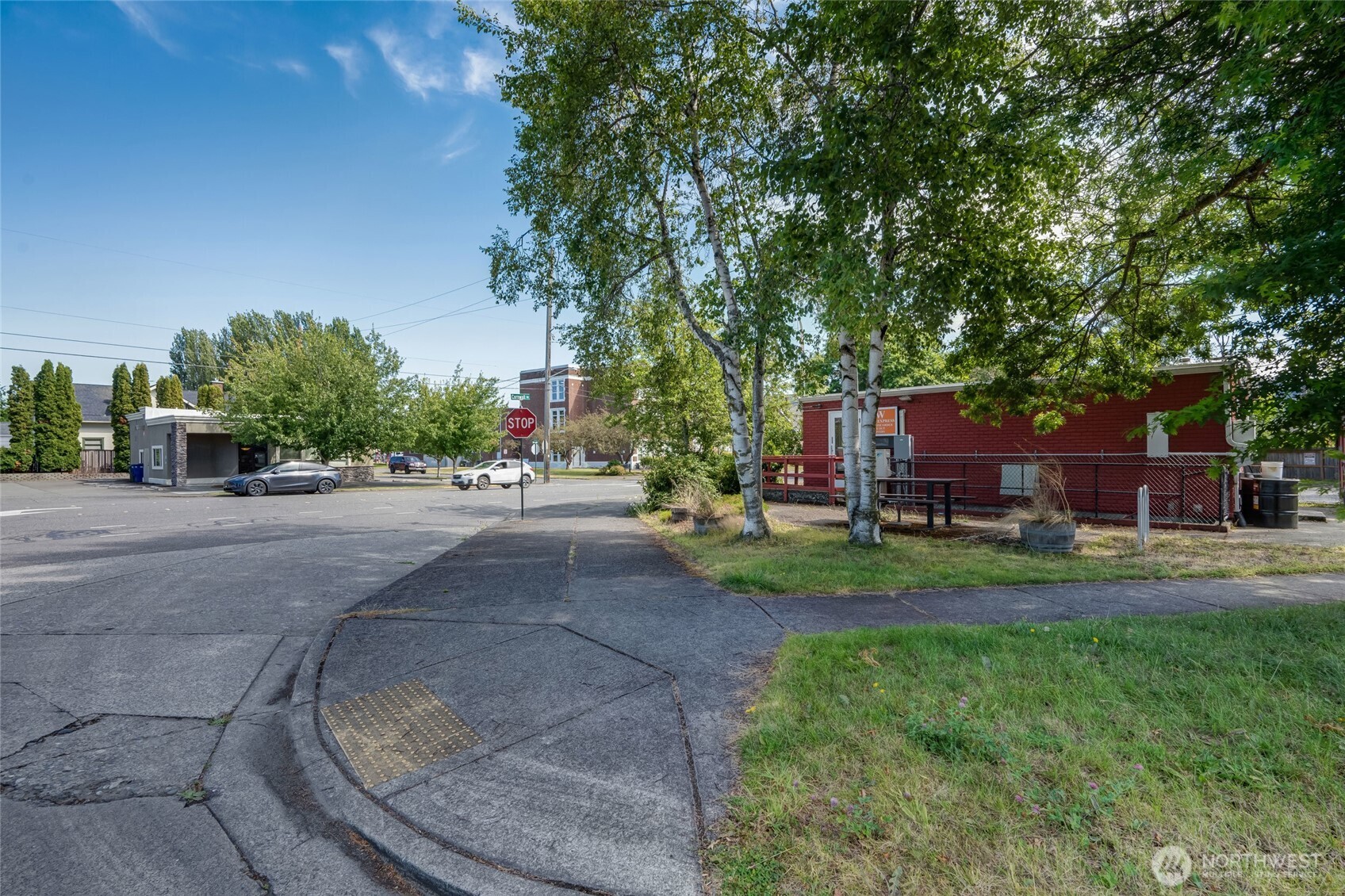 2201 Cornwall Avenue Property Photo 13