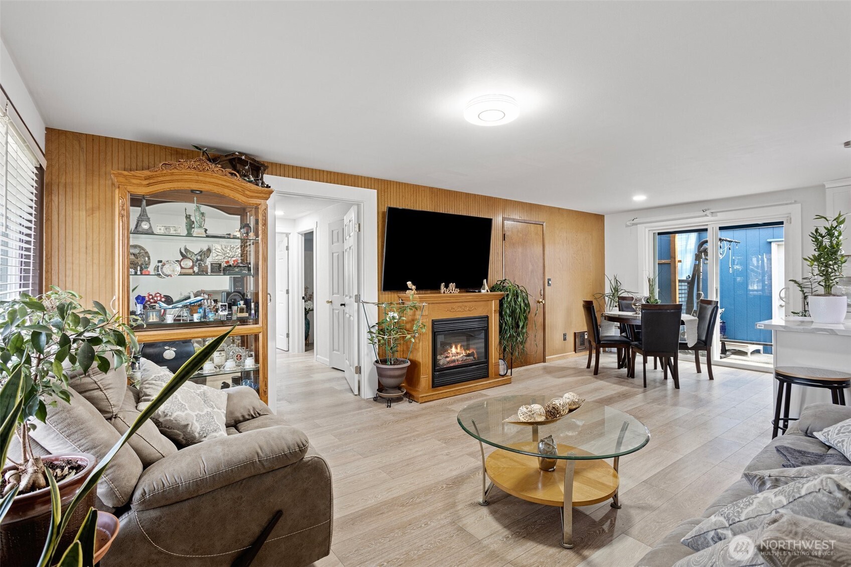 2016 191st Street Property Photo 3
