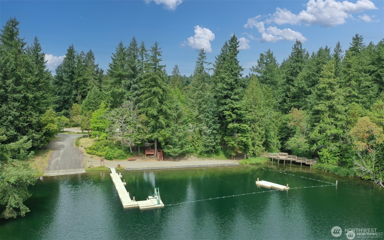 21914 Crest Lane Property Photo 17