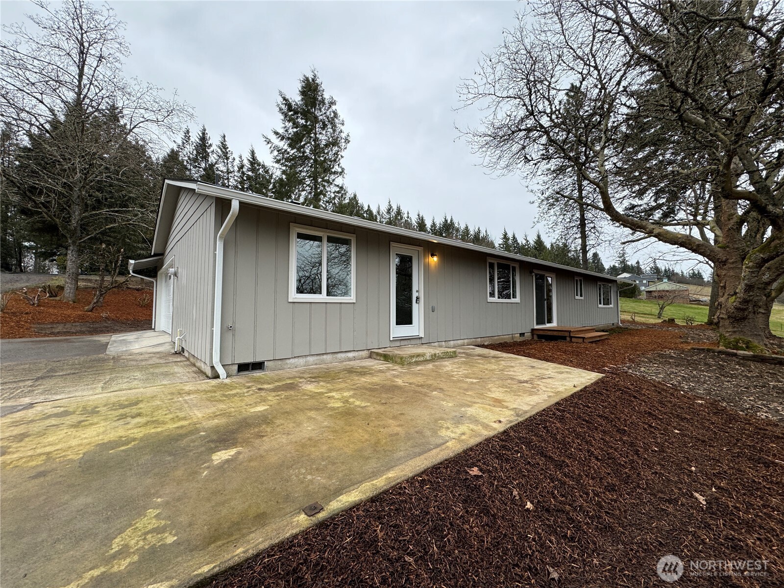 2435 Mt Pleasant Road Property Photo
