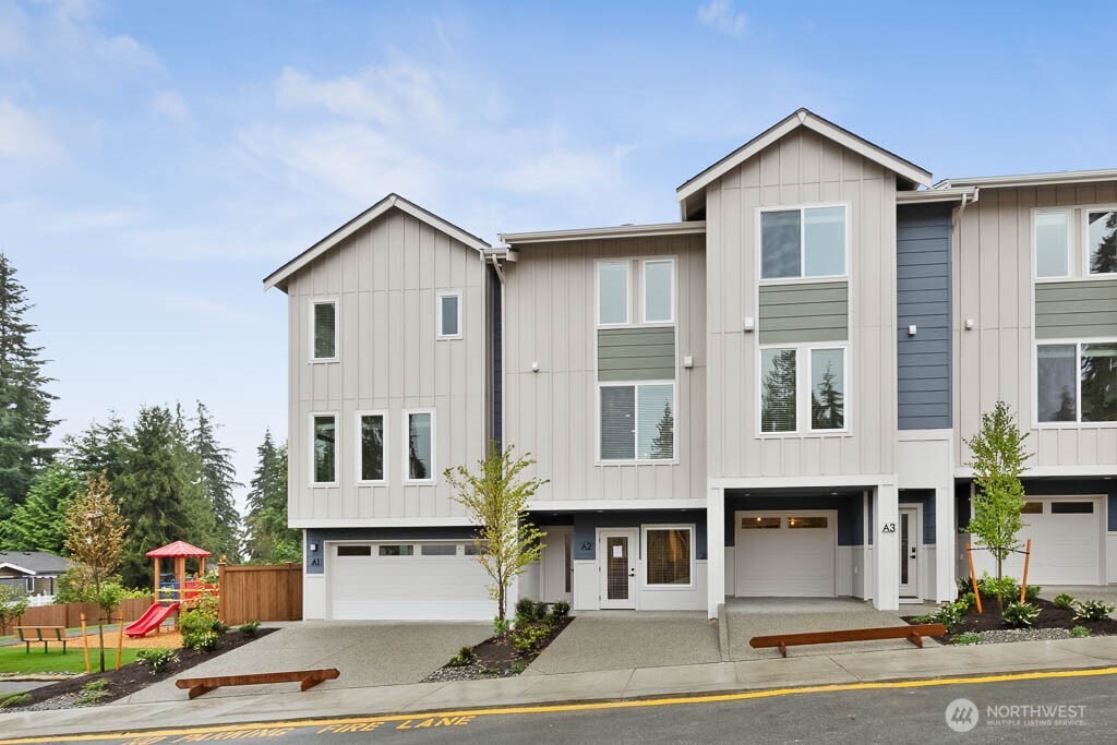 16124 Cascadian Way H3 Property Photo 1