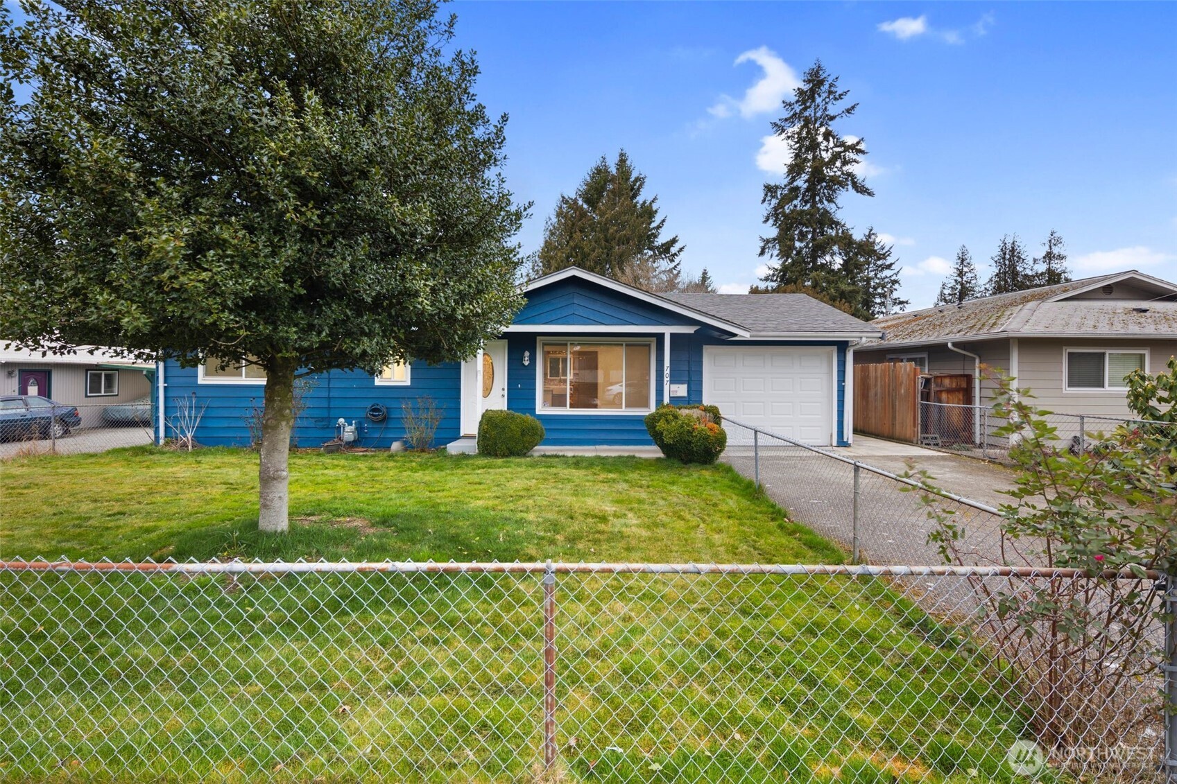 707 26th St. Property Photo