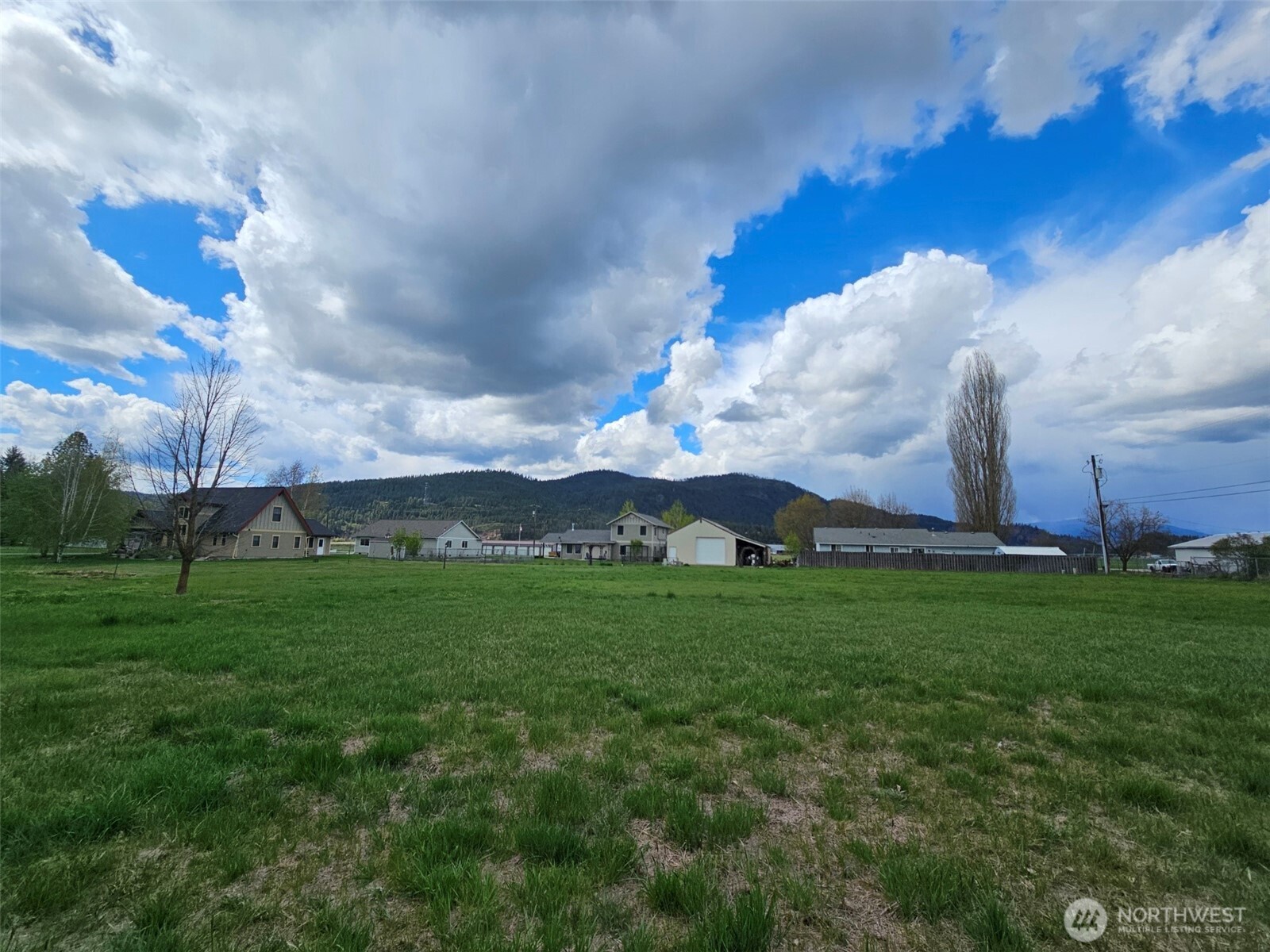 1128 W King Avenue Property Photo