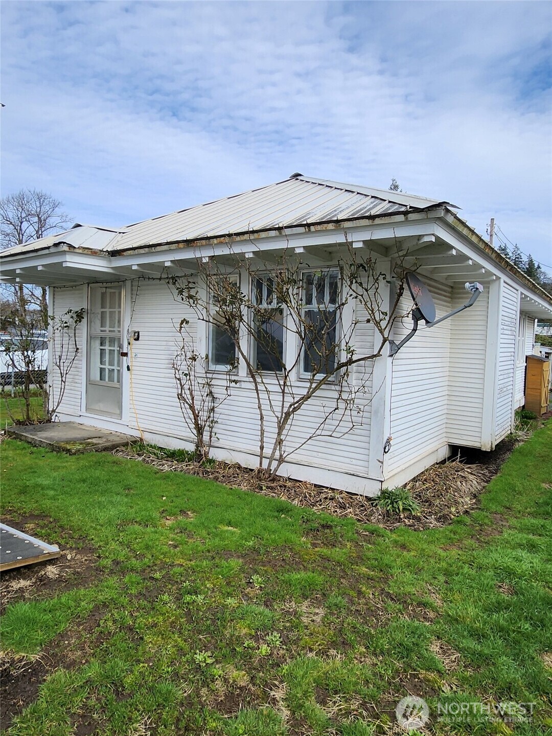 207 Nw Fir Street Property Photo