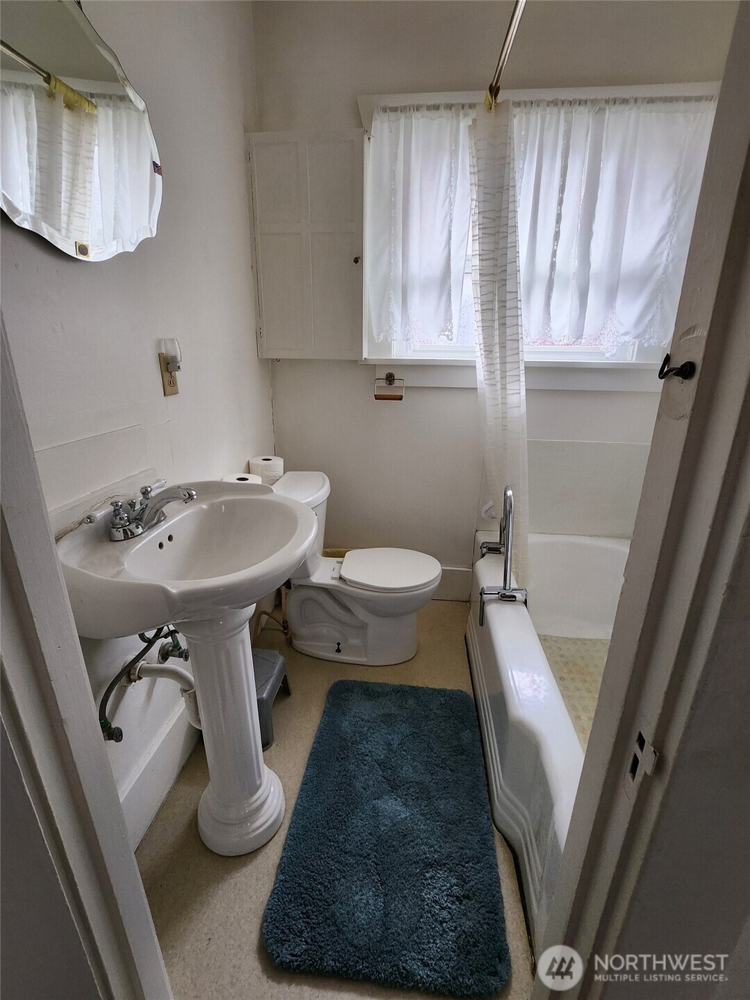 207 Nw Fir Street Property Photo 13