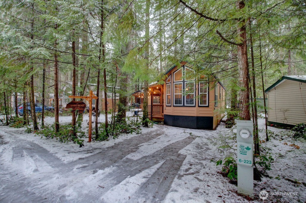 223 6 Morel Drive Property Photo 31