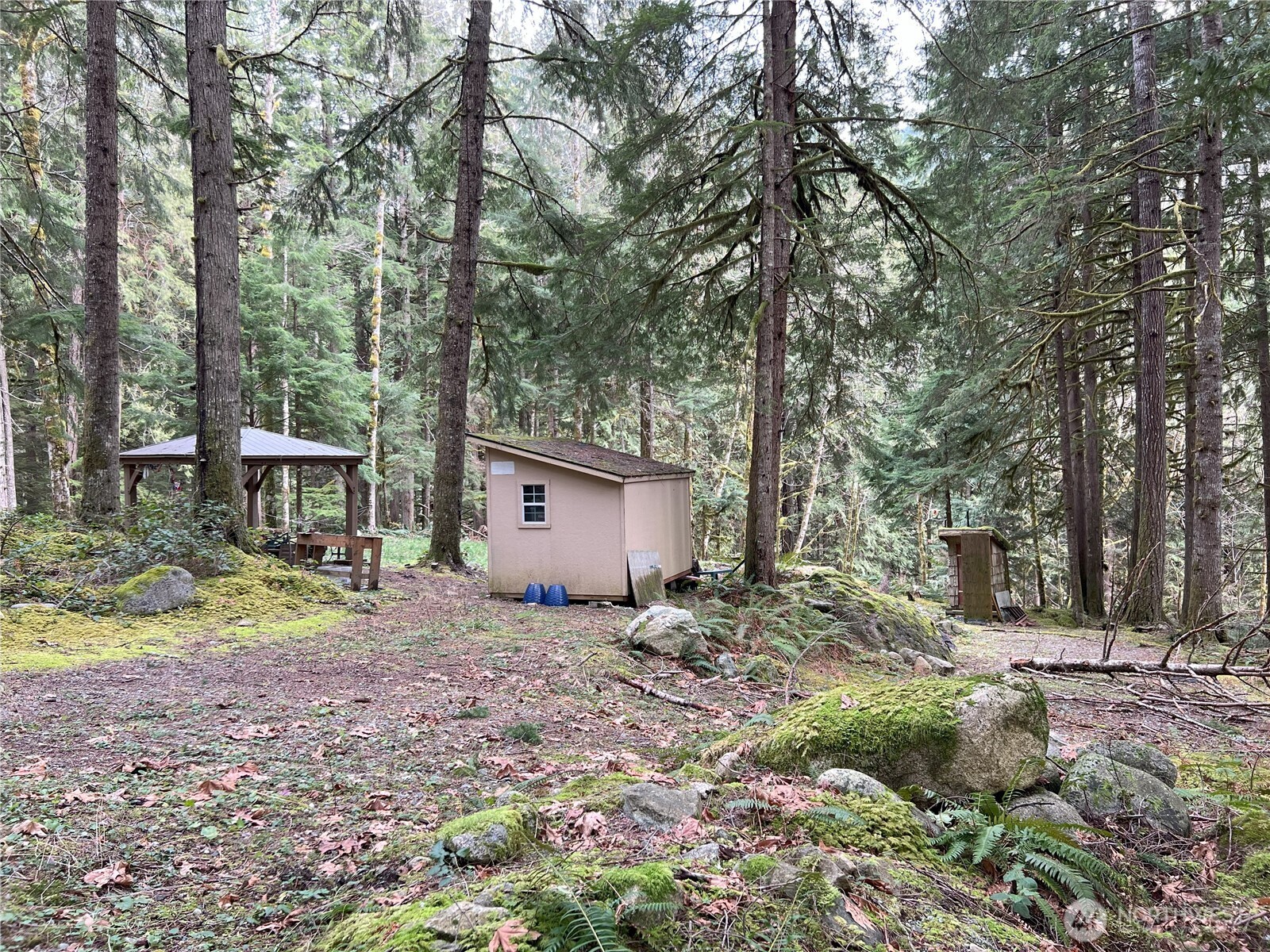 64367 E Cascade Drive Property Photo 6