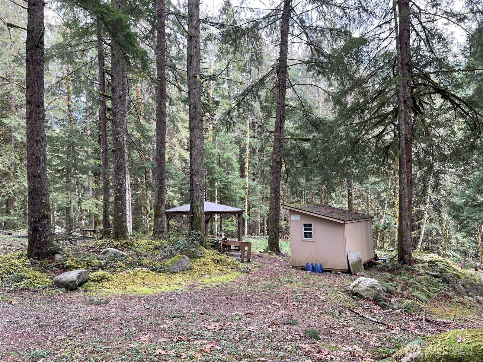 64367 E Cascade Drive Property Photo 7