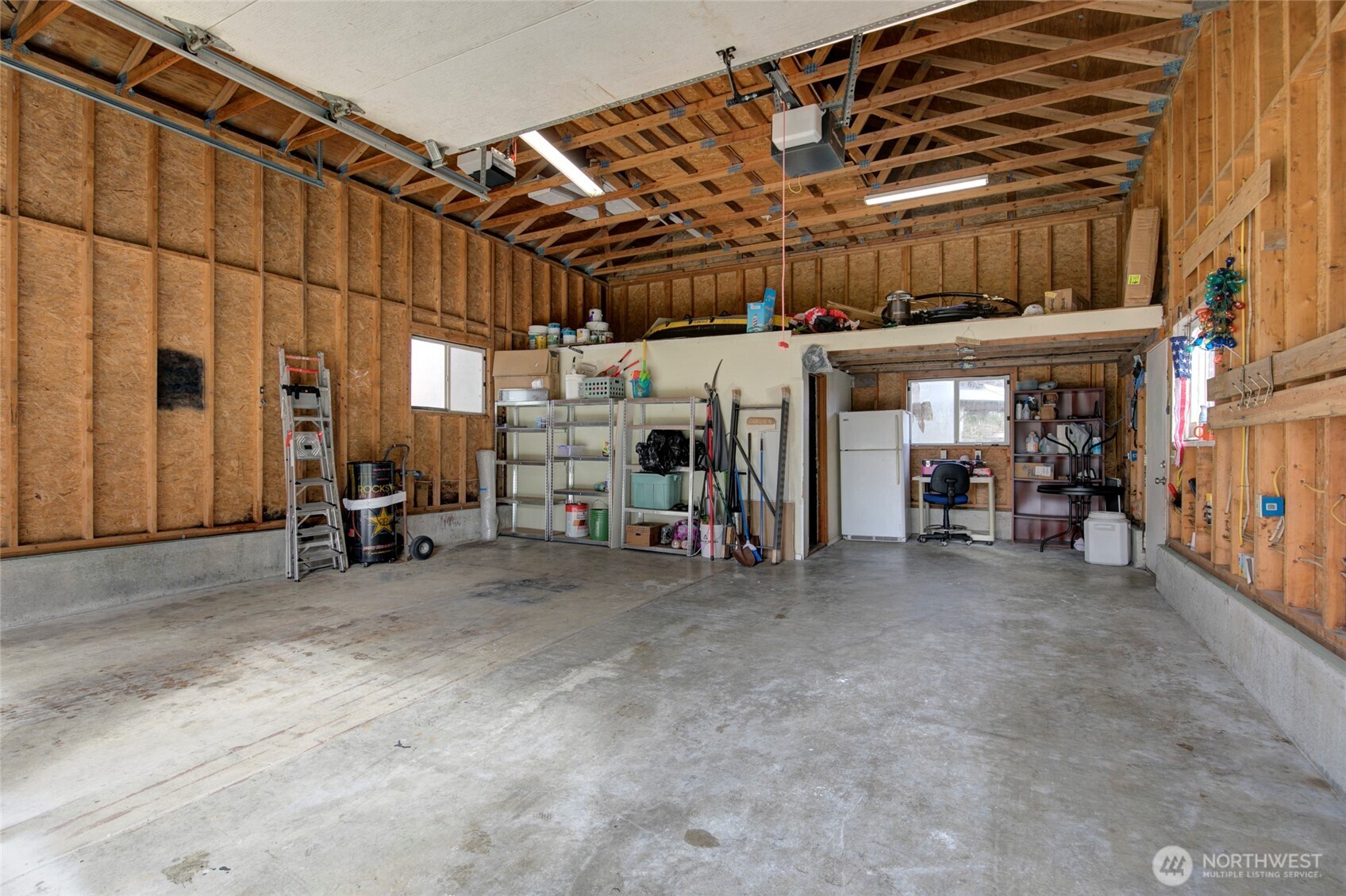 254 Wishkah Street Property Photo 22