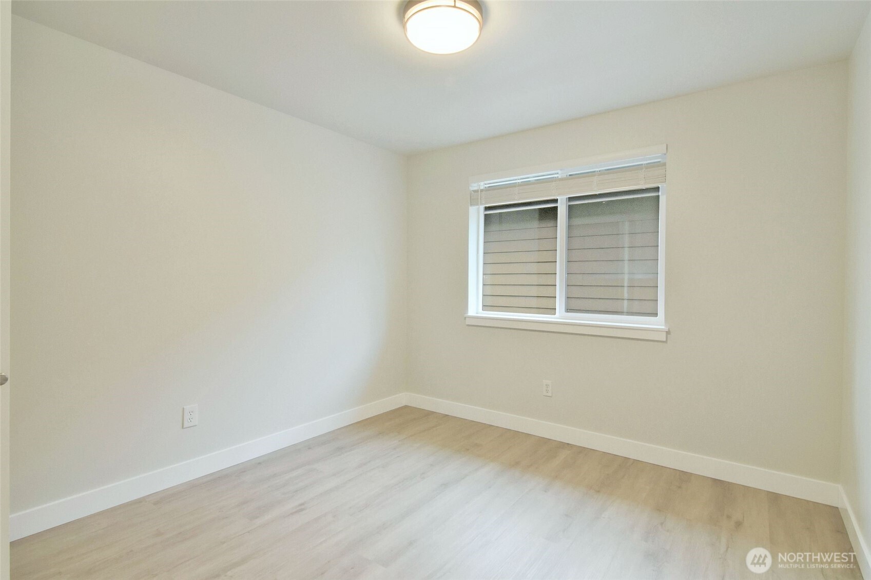 11142 Paine Field Way Property Photo 20