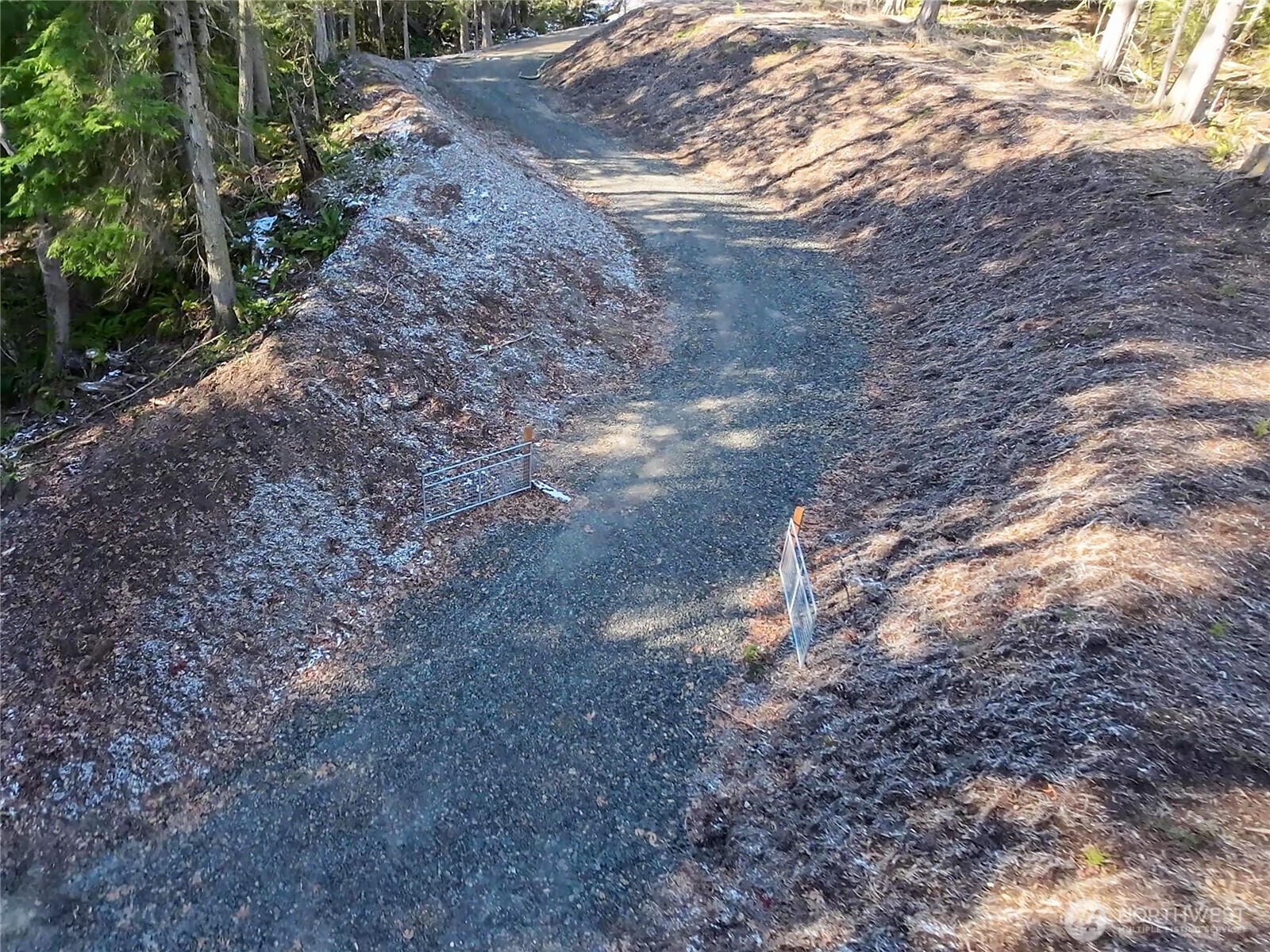 2998 Oak Bay Road Property Photo 9