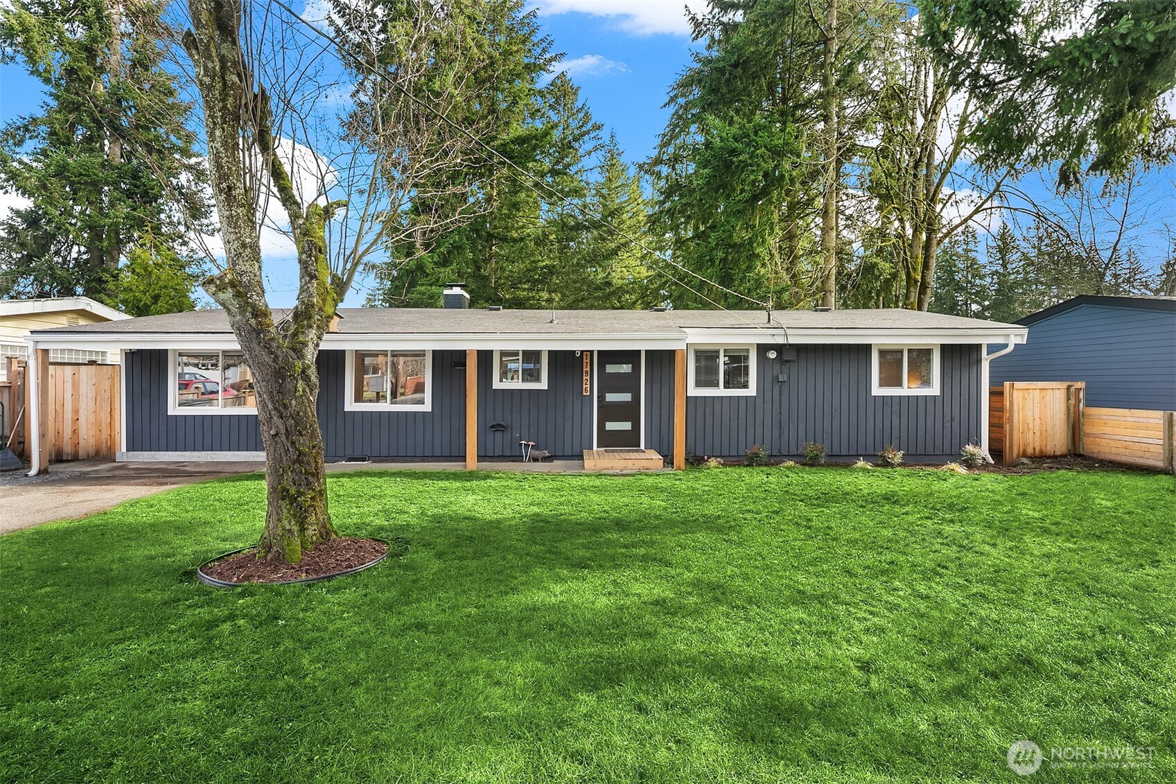 17926 91st Place Property Photo