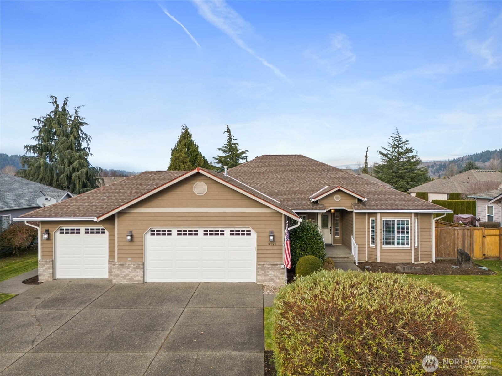 14725 156th Street Property Photo