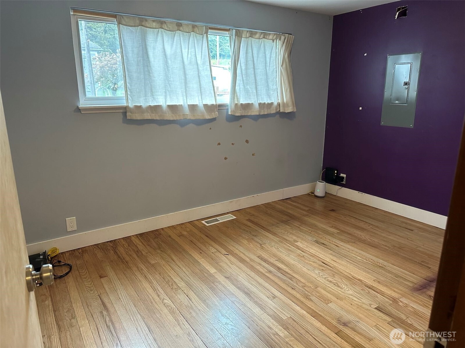 5209 Renton Avenue Property Photo 8