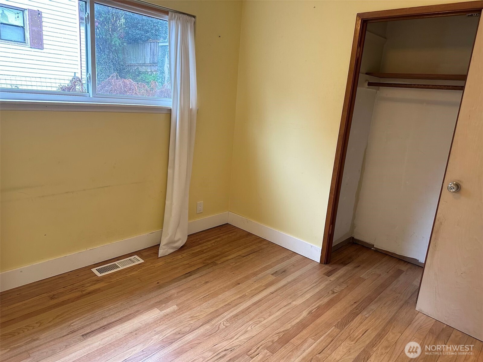 5209 Renton Avenue Property Photo 9