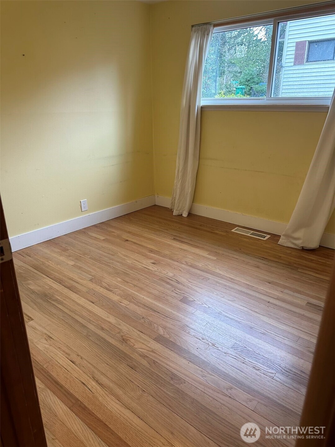 5209 Renton Avenue Property Photo 10