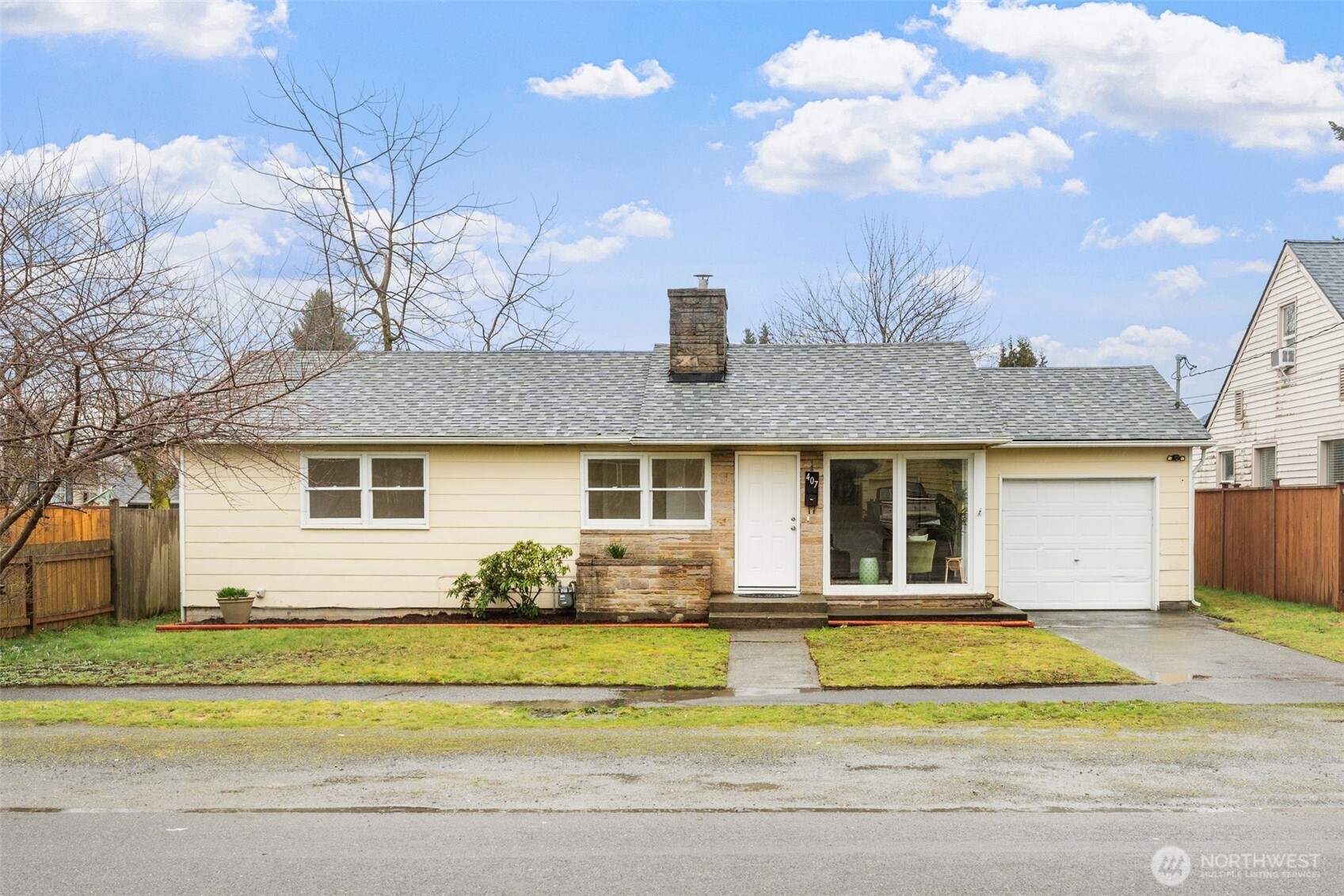 407 9th Street Property Photo