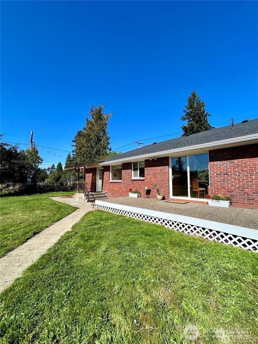 4421 89th Avenue Property Photo 29