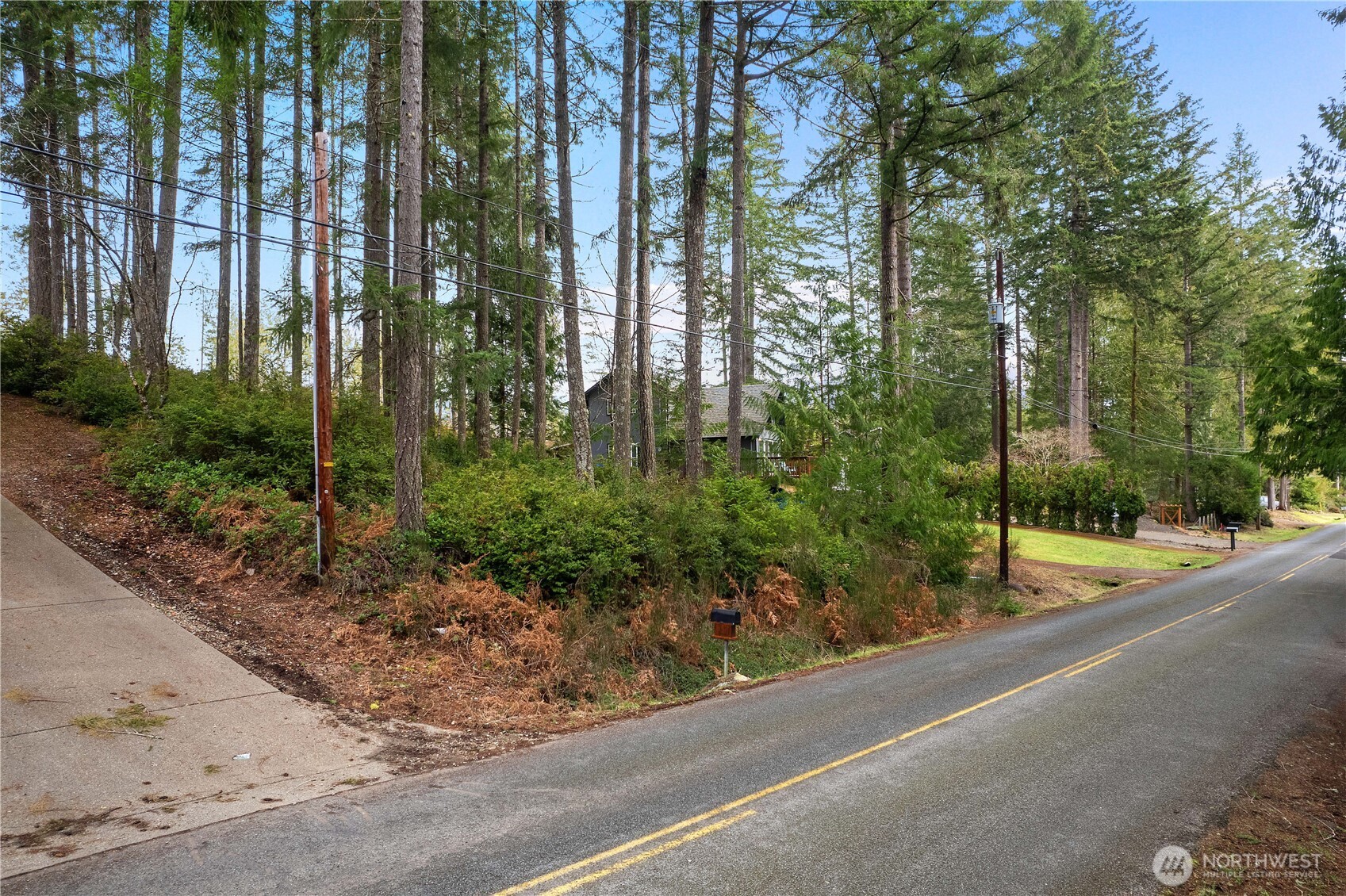 2311 E Saint Andrews Drive Property Photo 6