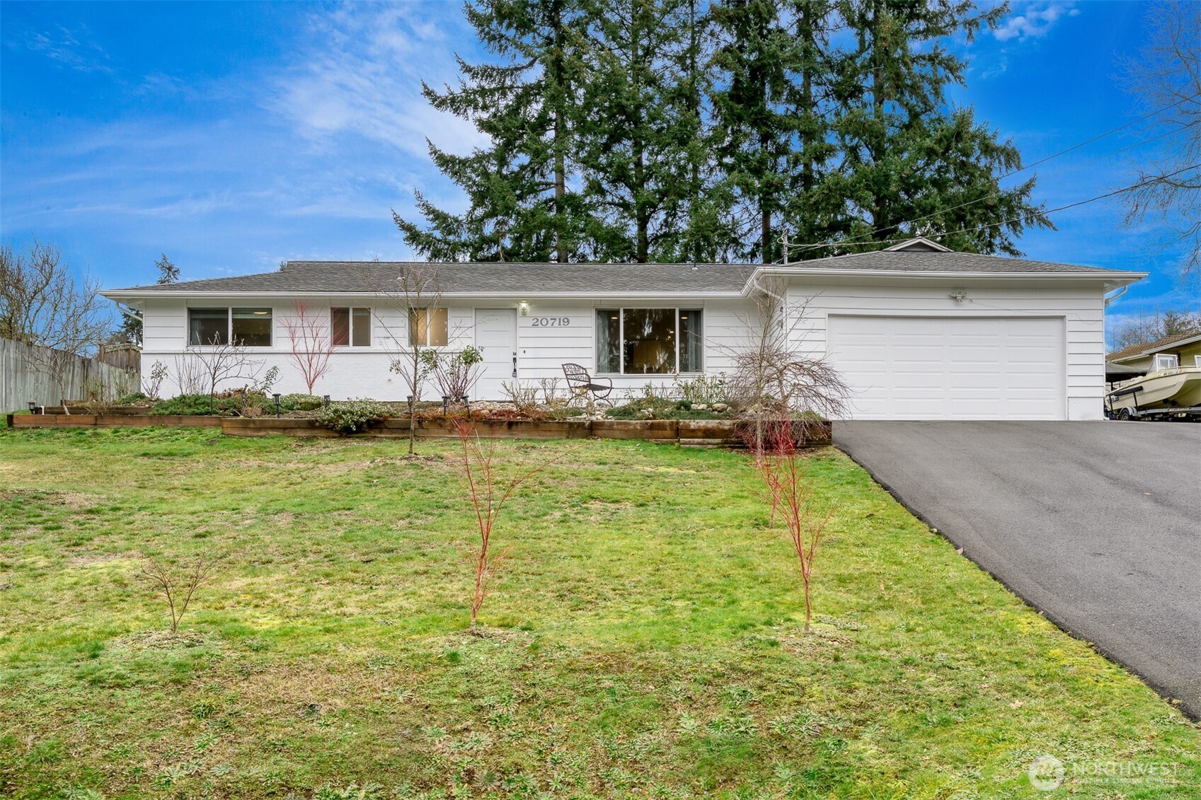20719 Crawford Road Property Photo