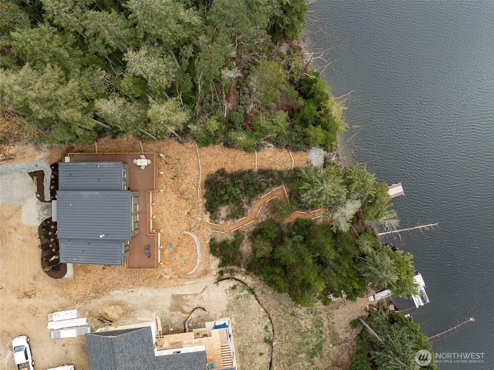 9705 117th Avenue Property Photo 3