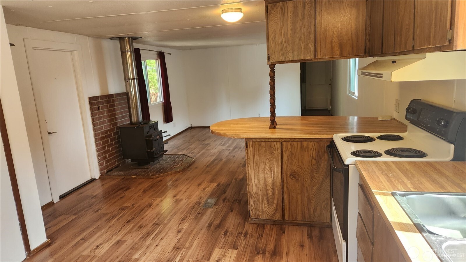 8246 Salish Lane Property Photo 11