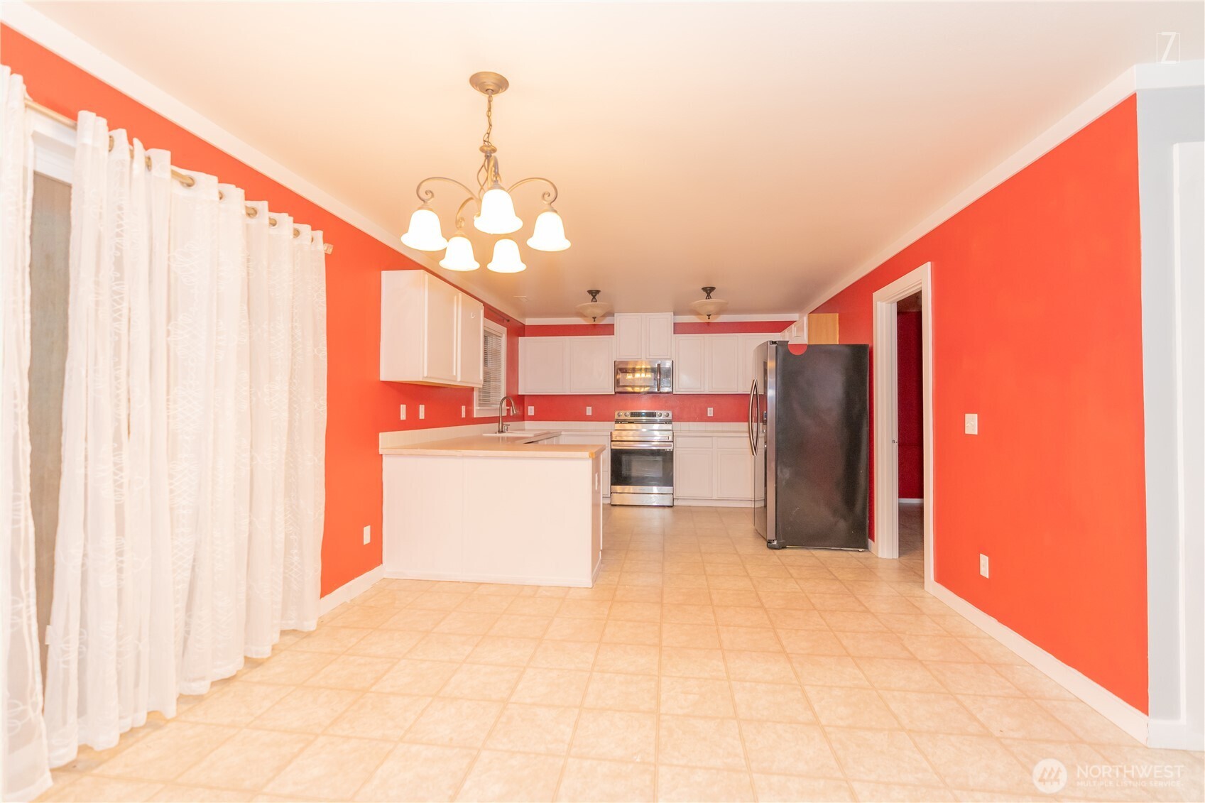 17504 85th Avenue Ct Property Photo 4