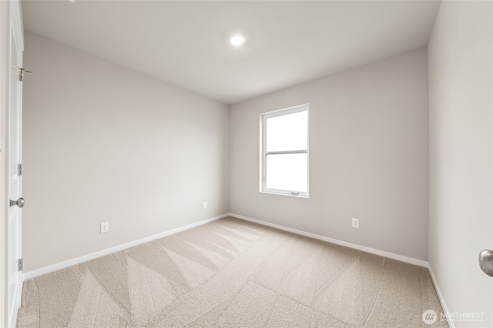 14953 Wallace Avenue 655 Property Photo 19