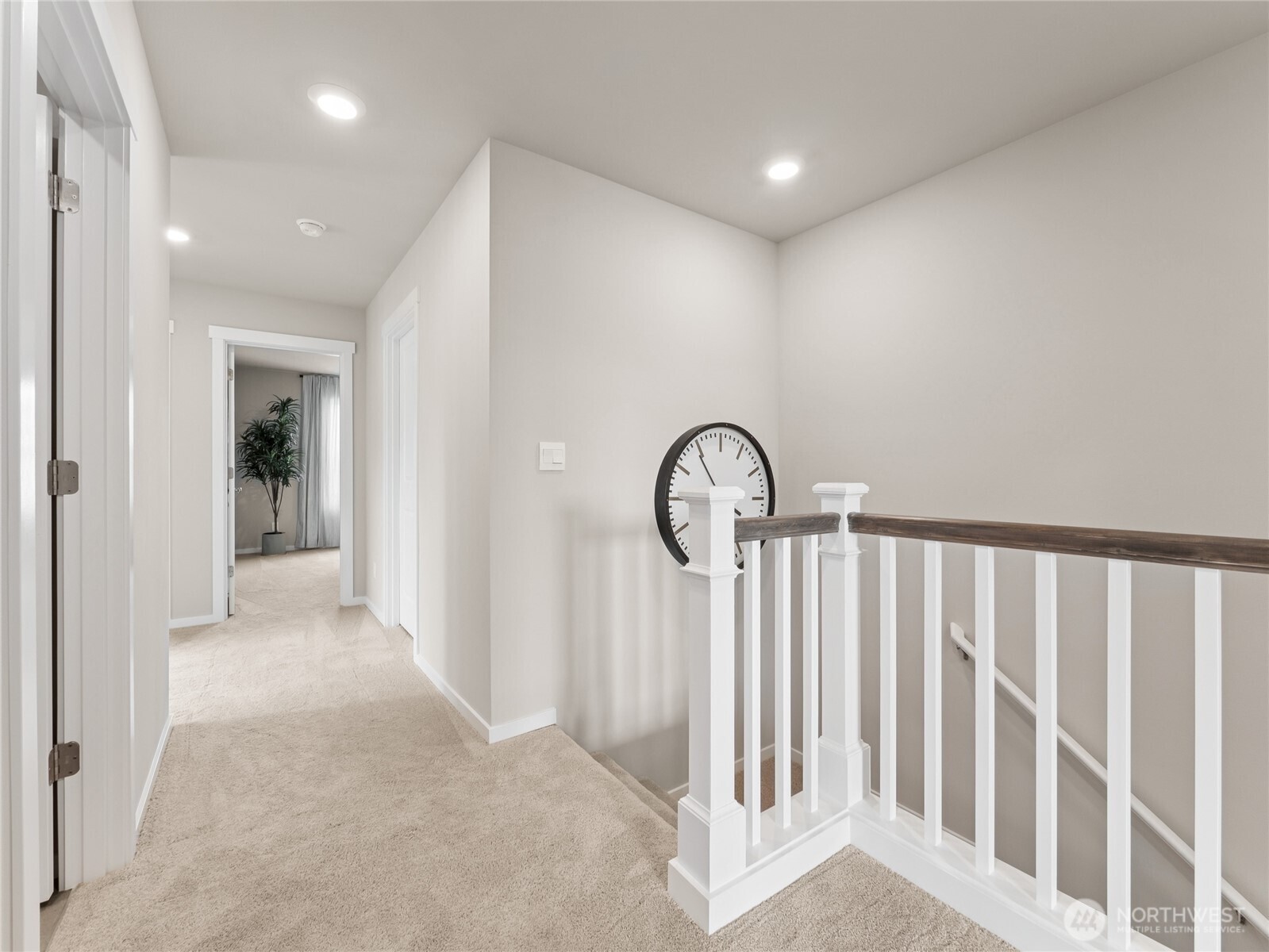 14820 Wallace Avenue 673 Property Photo 13