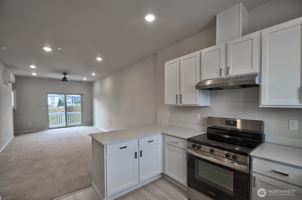 8803 Corona Court D Property Photo 3