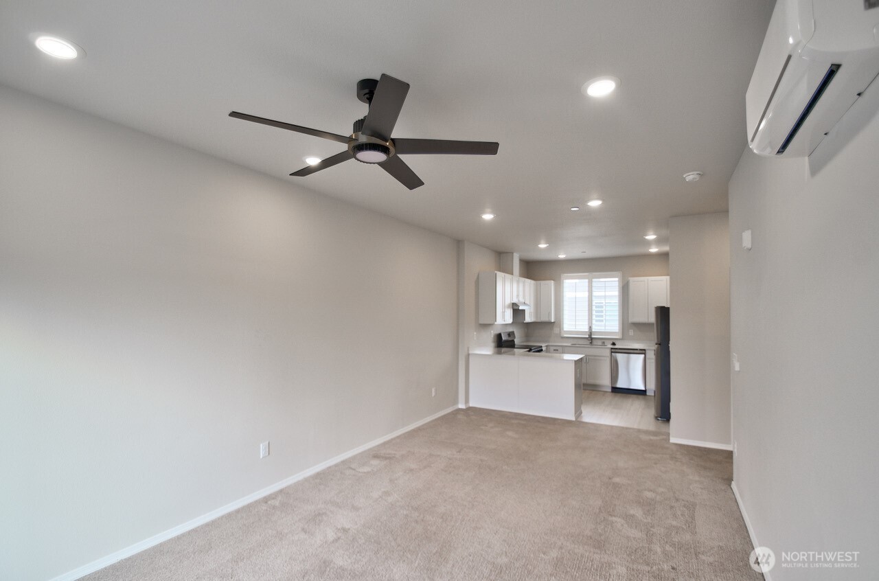 8803 Corona Court D Property Photo 8