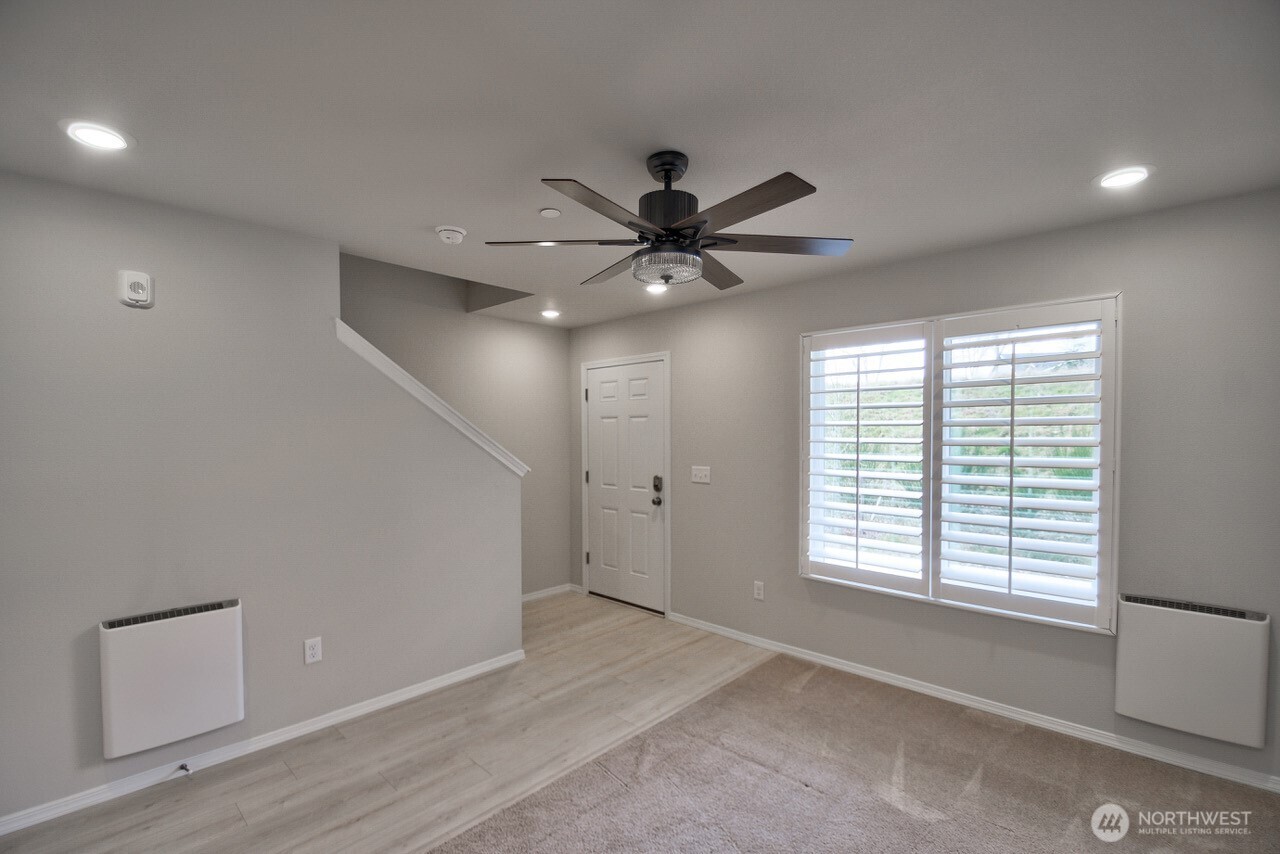 8803 Corona Court D Property Photo 18