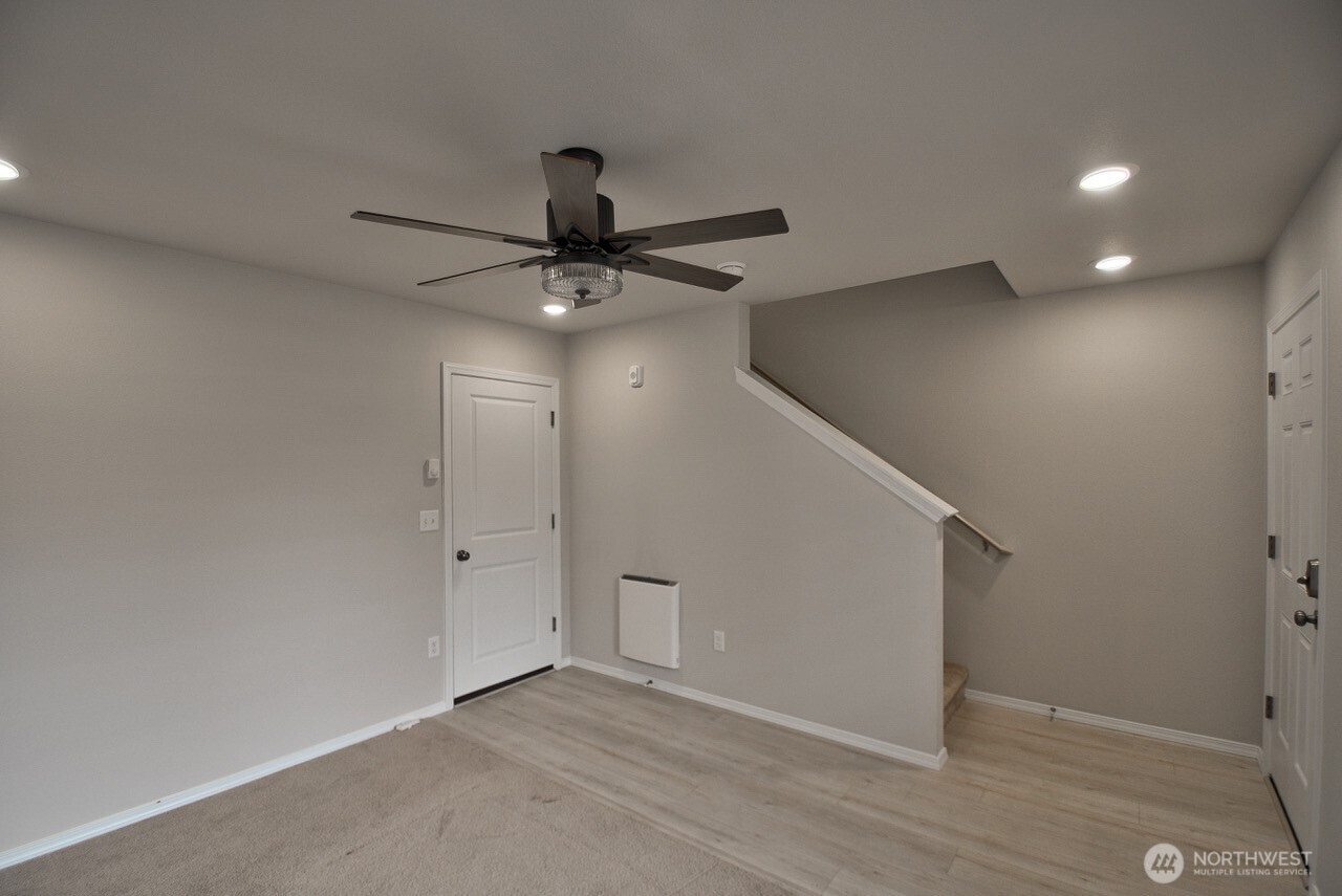 8803 Corona Court D Property Photo 19