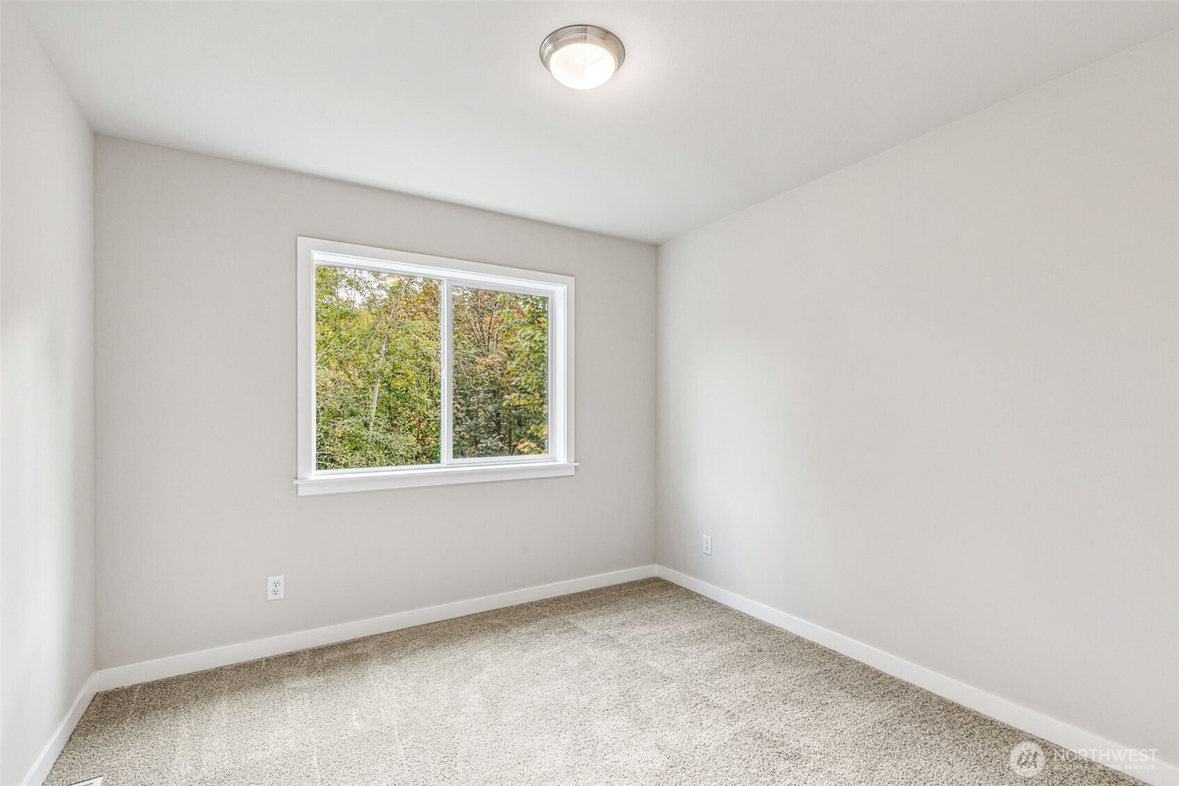 10912 43rd Avenue 85 Property Photo 24
