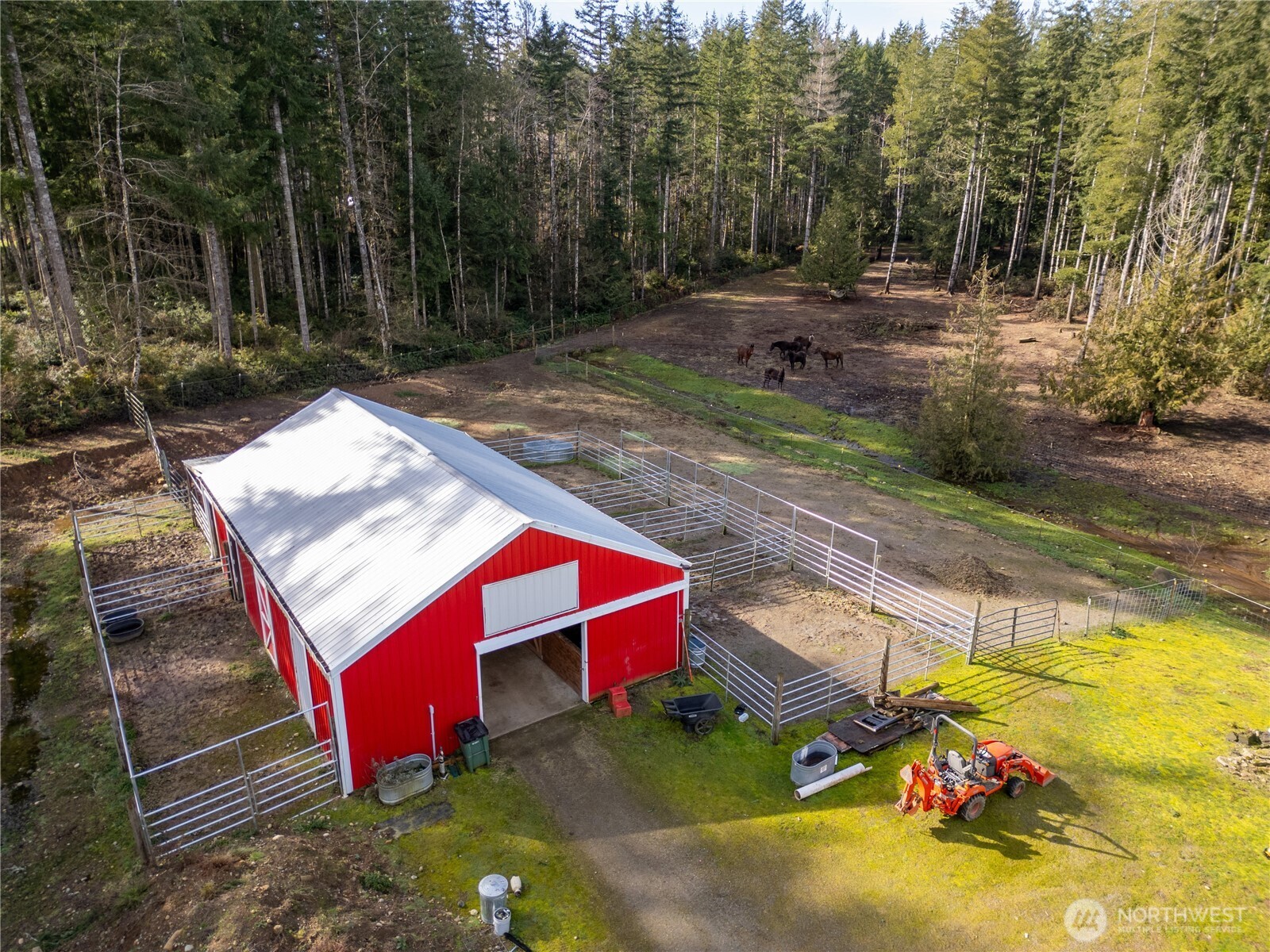 305 Tahuyeh Drive Property Photo
